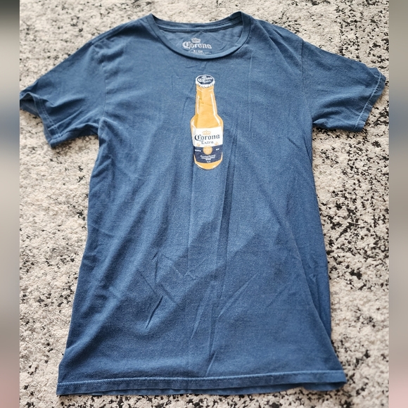 Corona Extra Graphic Tshirt Mens Size Small Nwot Faded Blue - Picture 2 of 6